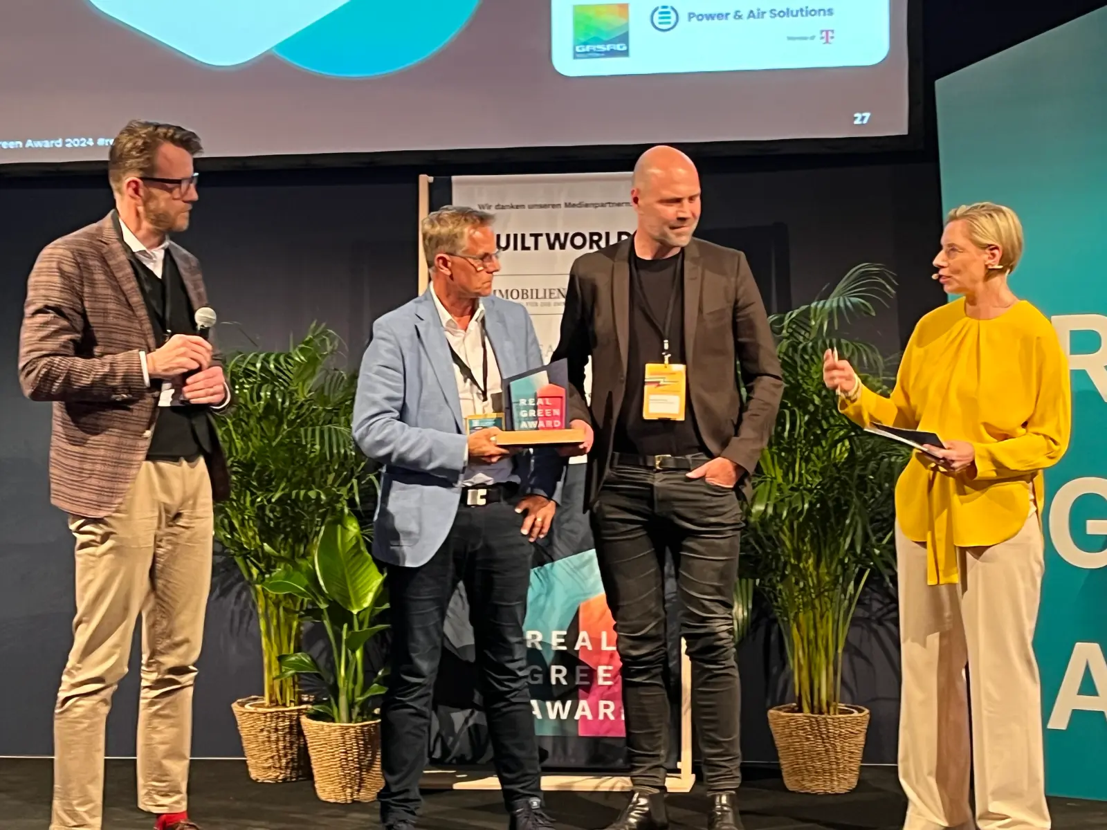 Verleihung des Real Green Awards 2024 im Juni 2024 an Gewobag und GASAG Solution Plus.